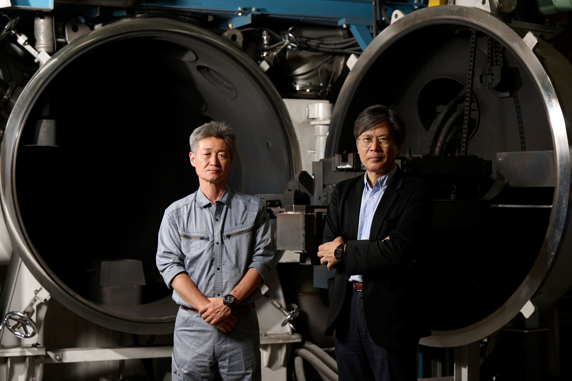 Takehiro Sasaki & Akihiko Chiba