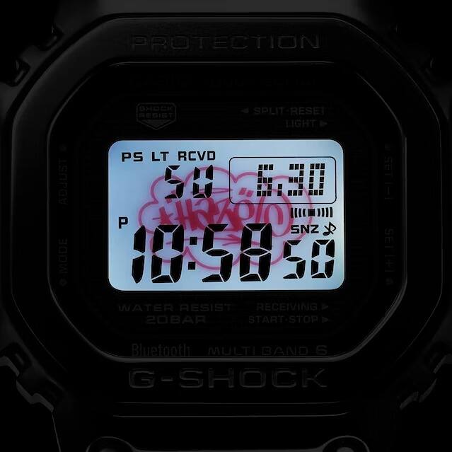 LED lighting in the GMW-B5000EH-1ER wristwatch with Eric Haze signature highlighted in red.