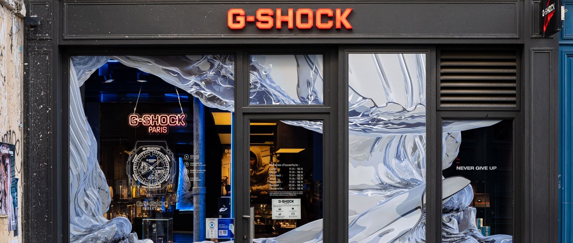 Vue extérieure du magasin phare de G-SHOCK à Paris