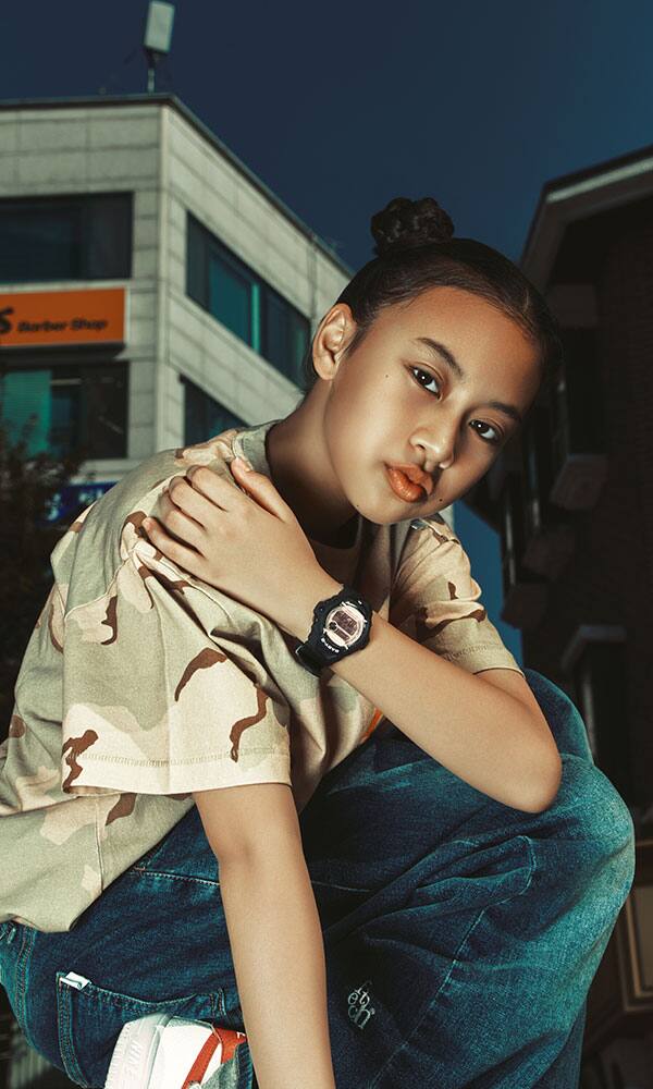 Photo of Miyu wearing G-SHOCK