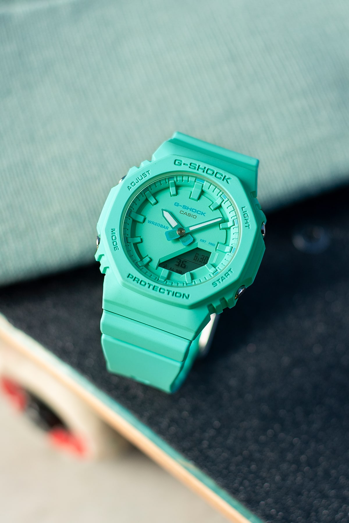 ★希少CASIO G-SHOCKLovers collection2010腕時計 稀少モデル CASIO G-ZX イエロー デジタル腕時計 - メルカリ