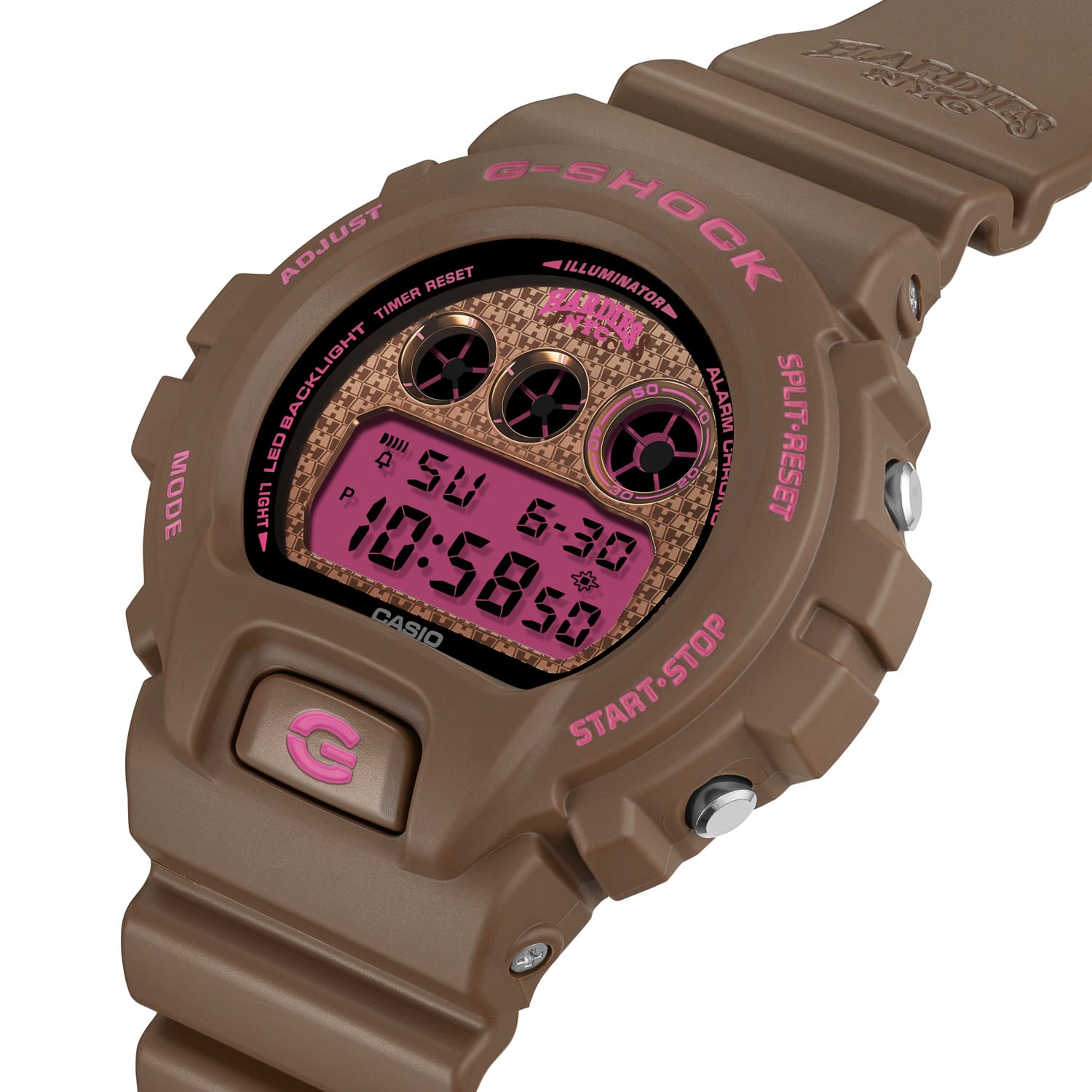 The band loop feature the fashion brand’s logo