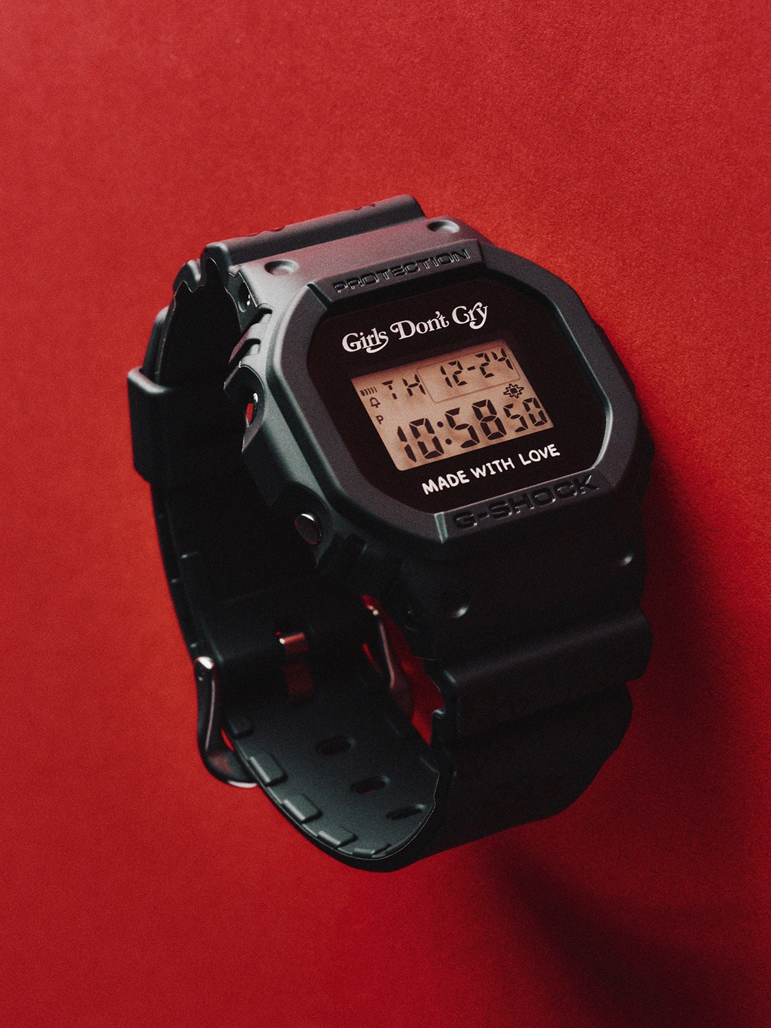 블랙 G-SHOCK 디지털시계