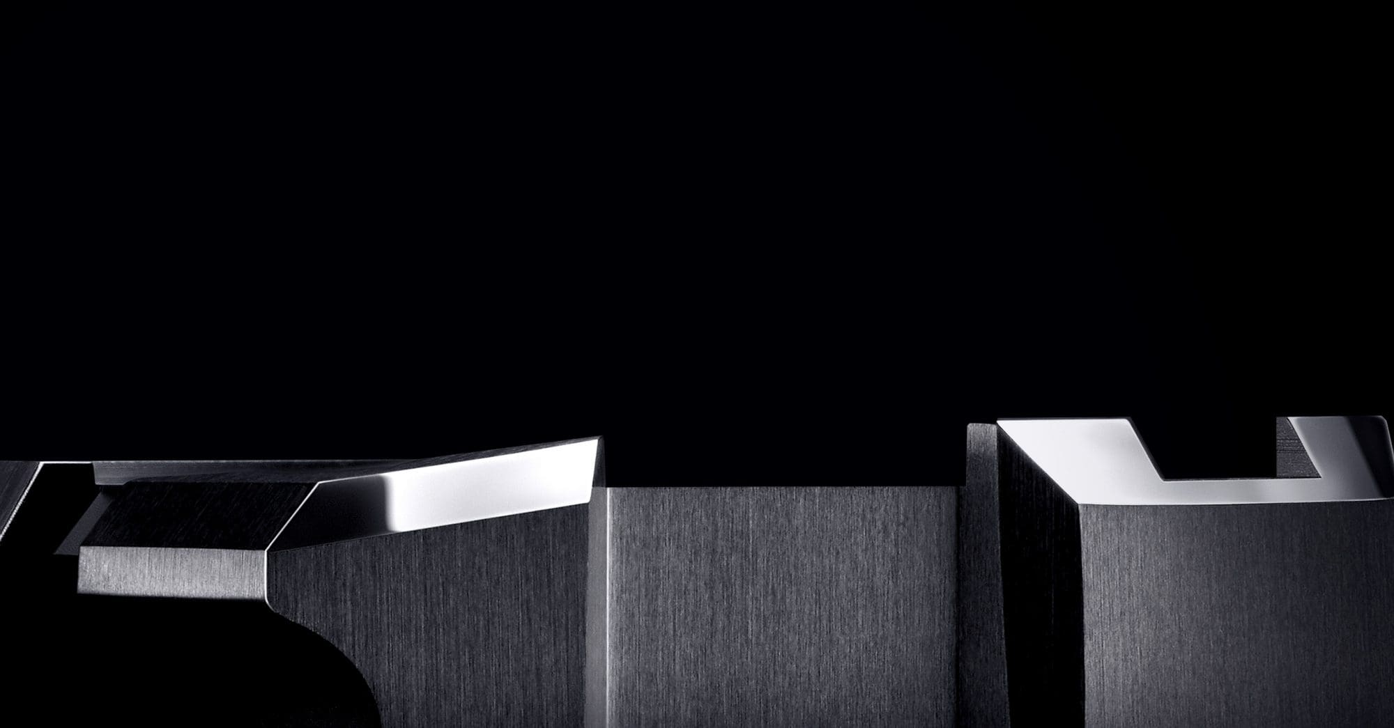 살라즈 광택 처리의 대담한 아름다움 