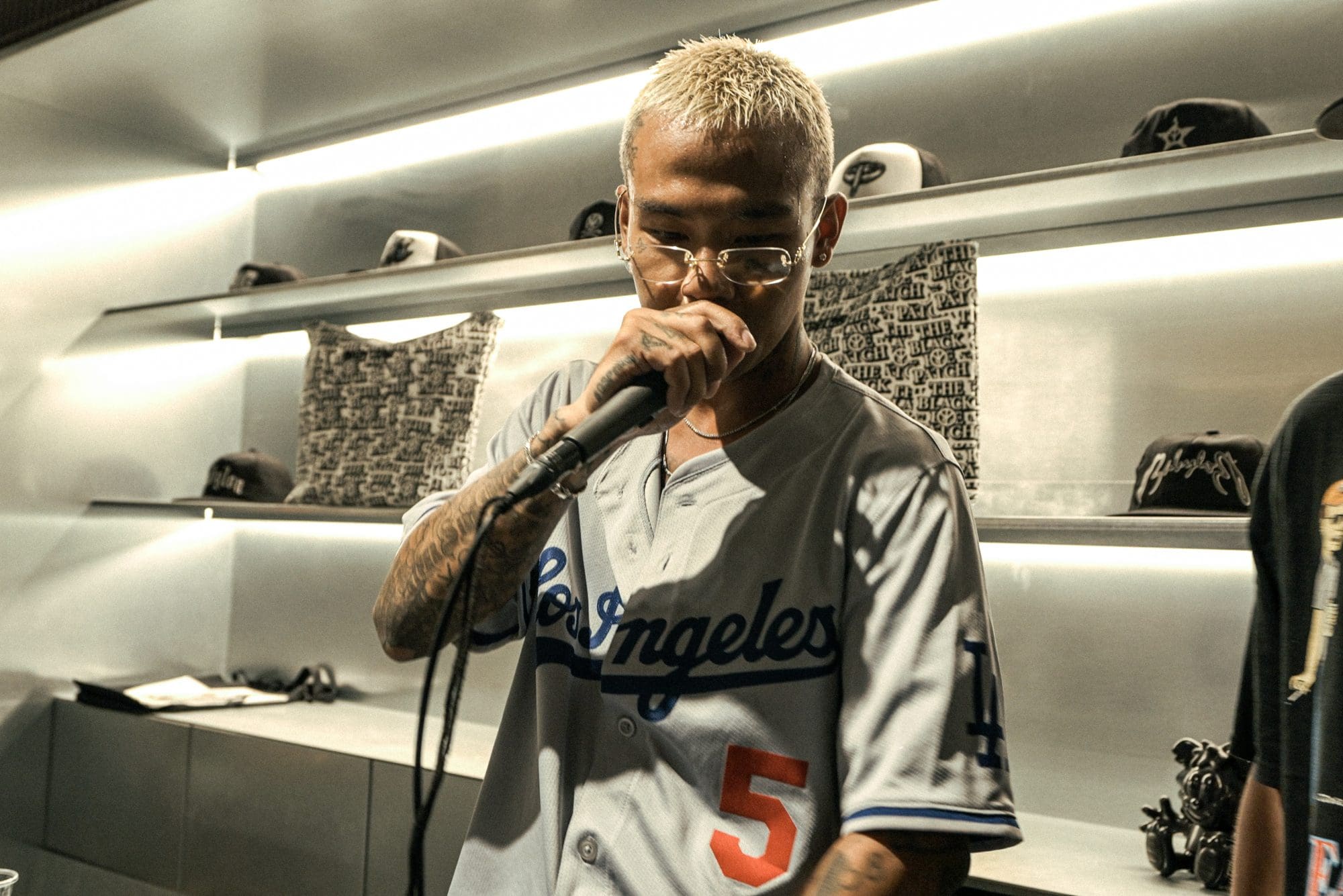 ساعة G-SHOCK DW-5000R 