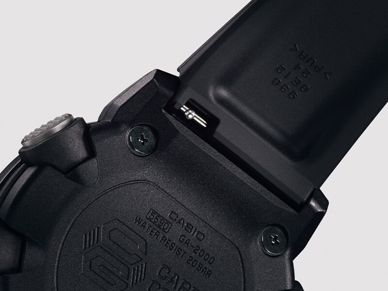 Watch strap with detach mechanism