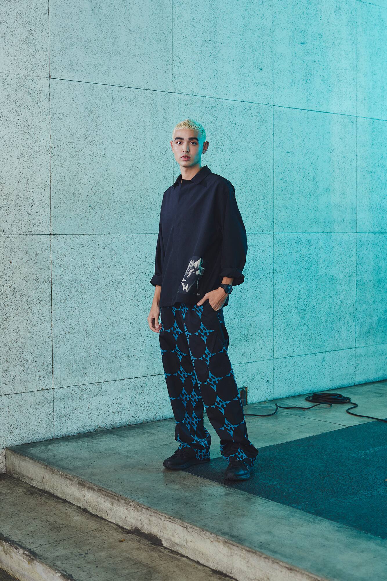 GA-2100_Neon Accent_Lifestyle_2