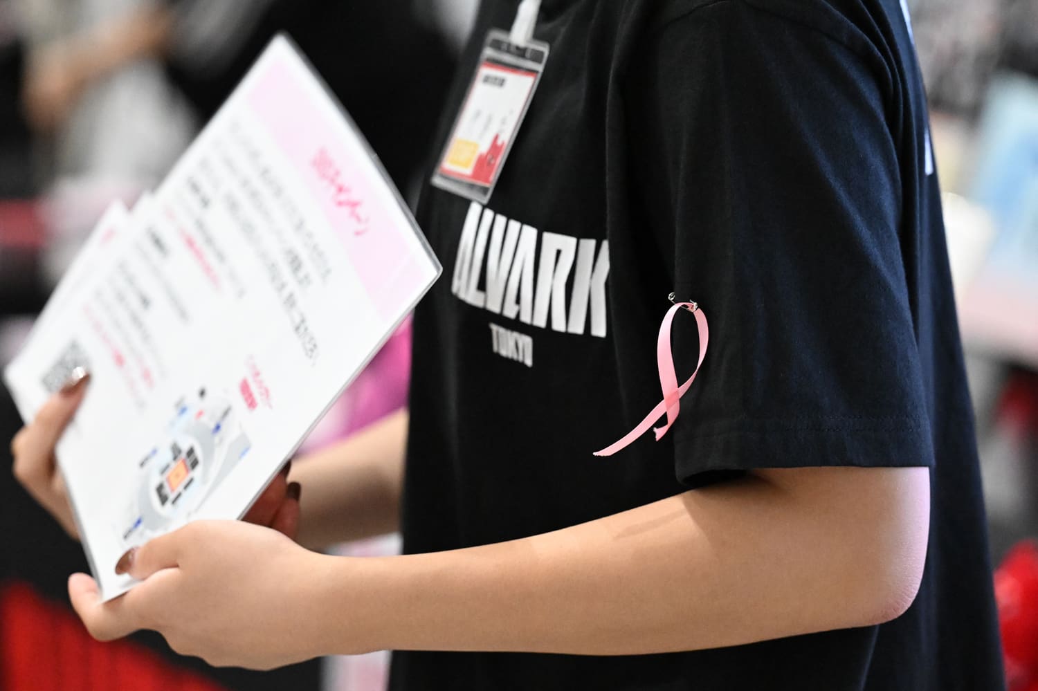 PINK RIBBON image 06