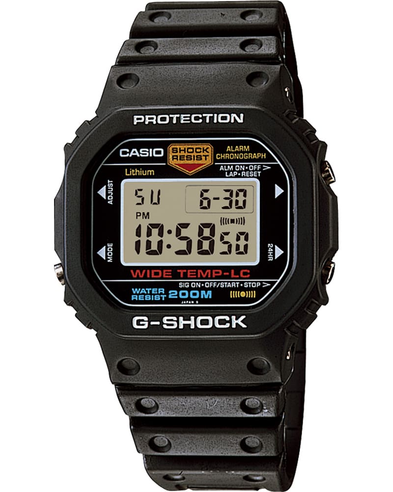 Het zwarte WW-5300C polshorloge met rechthoekige kast en digitale display 