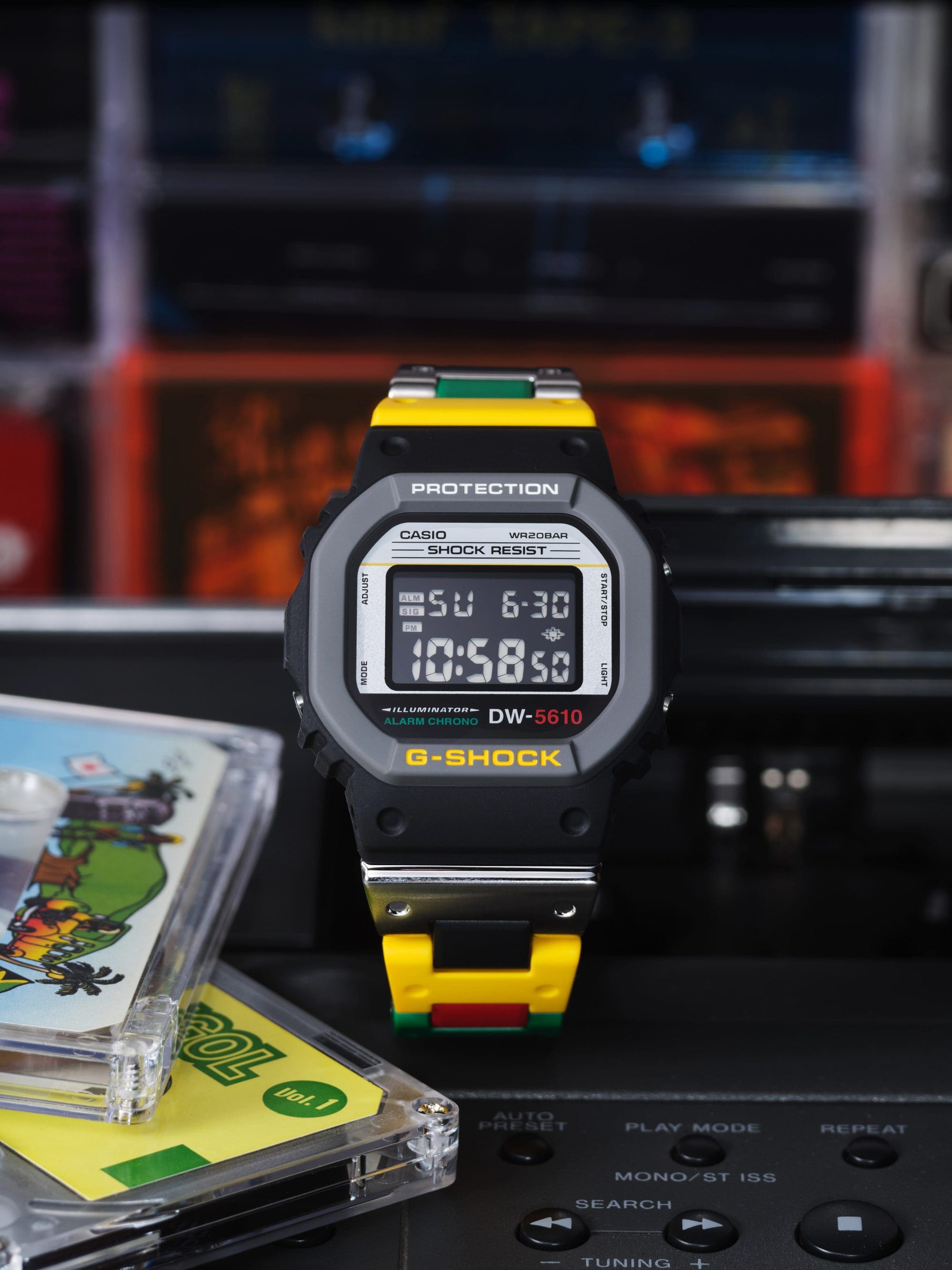 G-SHOCK Mix Tapeシリーズ GA-700MT-1A9JF(黄色) GA700MT-1A9 | G-SHOCK ANALOG-DIGITAL Black | CASIO