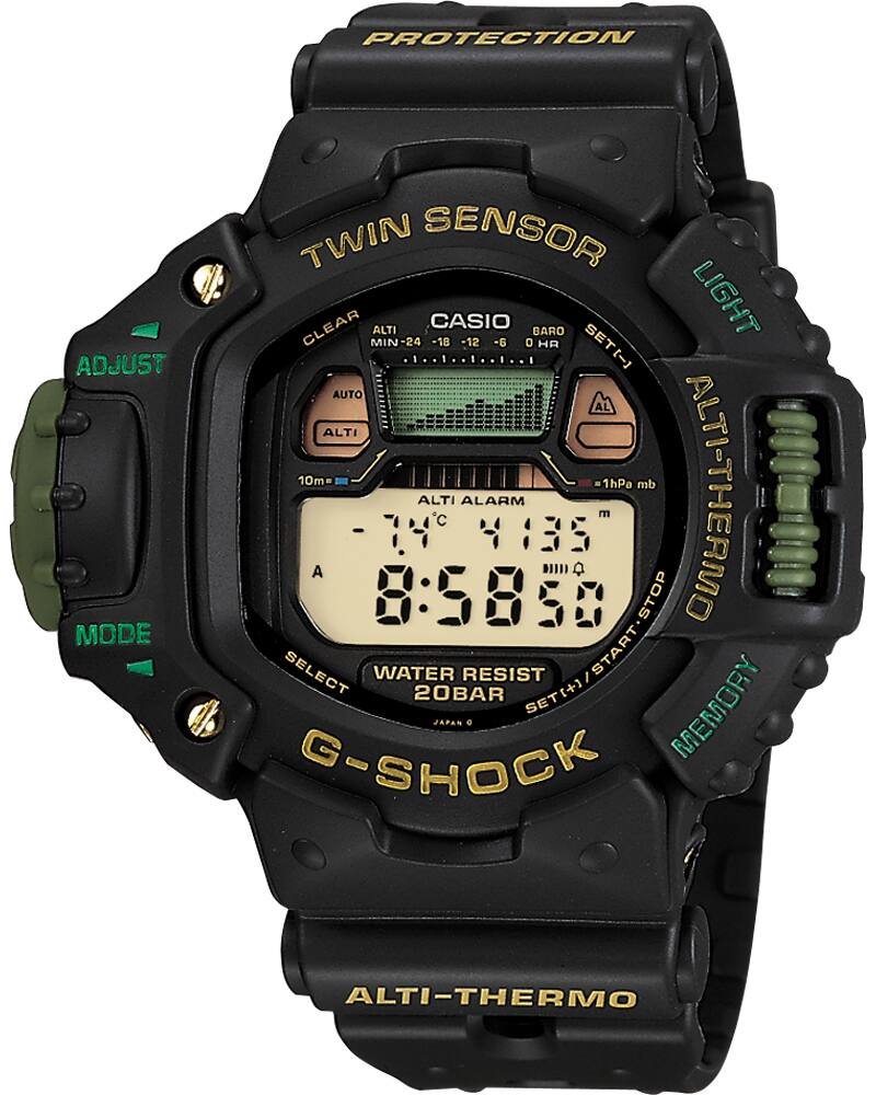 O G-SHOCK DW-6700J preto com mostrador digital tem um botão verde distintivo para definição do modo no lado esquerdo da caixa redonda