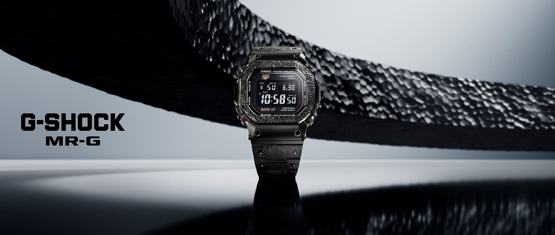 MRG-B5000HT "Tsuiki" Black Edition: relógio de pulso de edição limitada com um mostrador digital retangular