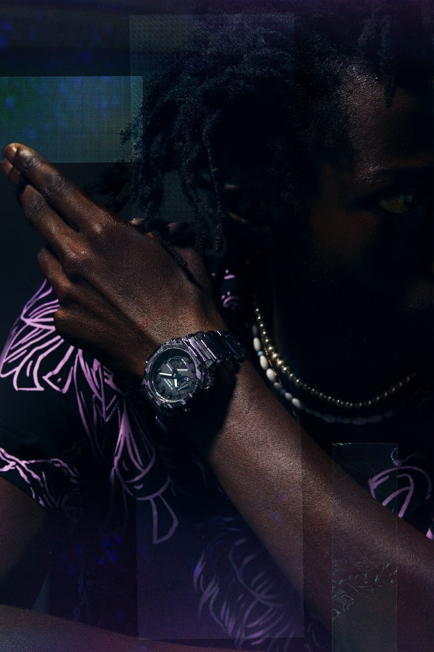 Hypebeast_Glitch_GA-2100NN-1A_Lifestyle 4