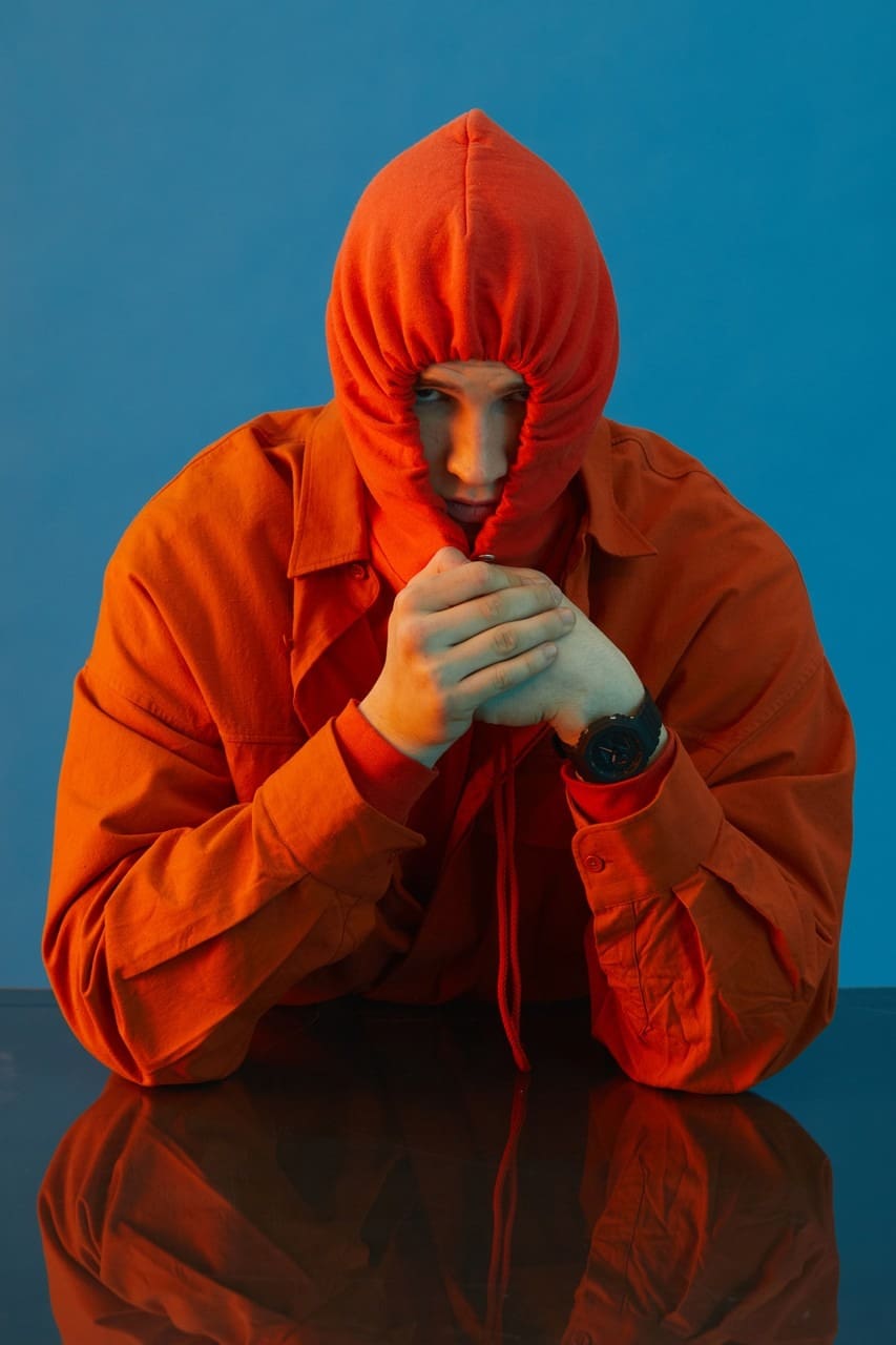 GA-2100-1A4_Lifestyle_4