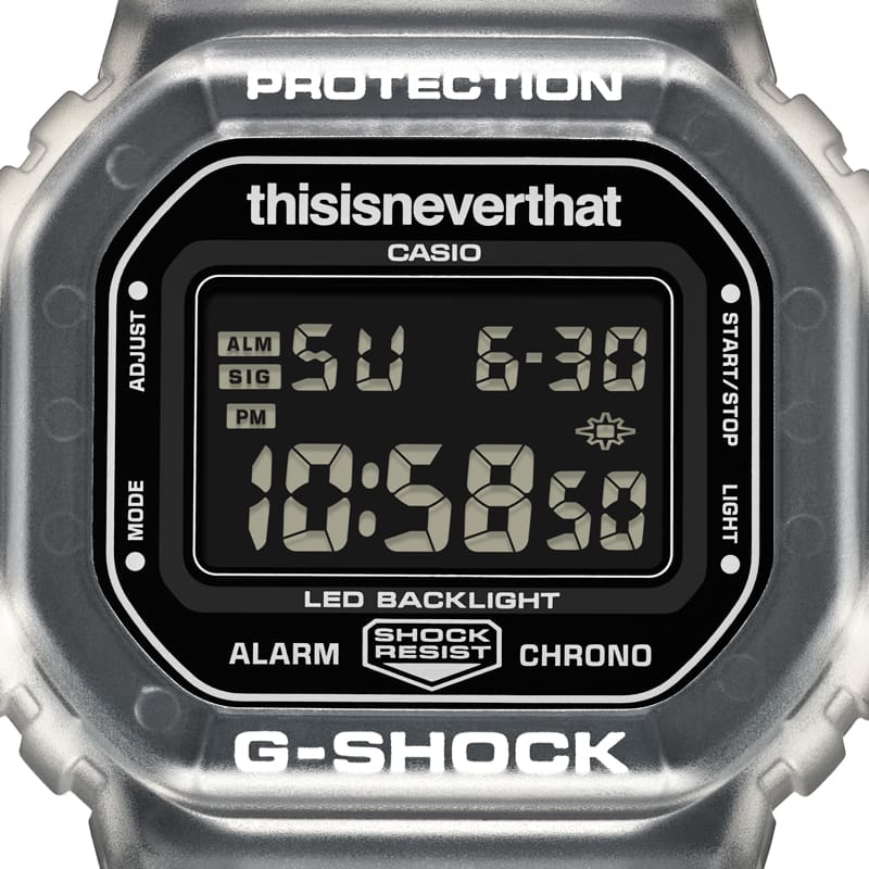 หน้าปัดนาฬิกาดิจิตอลที่ร่วมมือกับ thisisneverthat