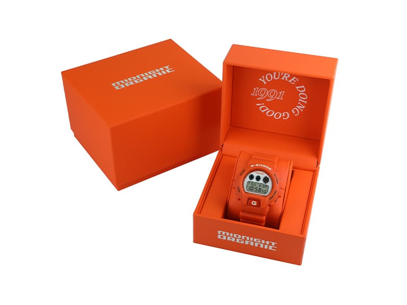 shot of G-SHOCK x Toyo Tires DW5600TT25-1  special packaging