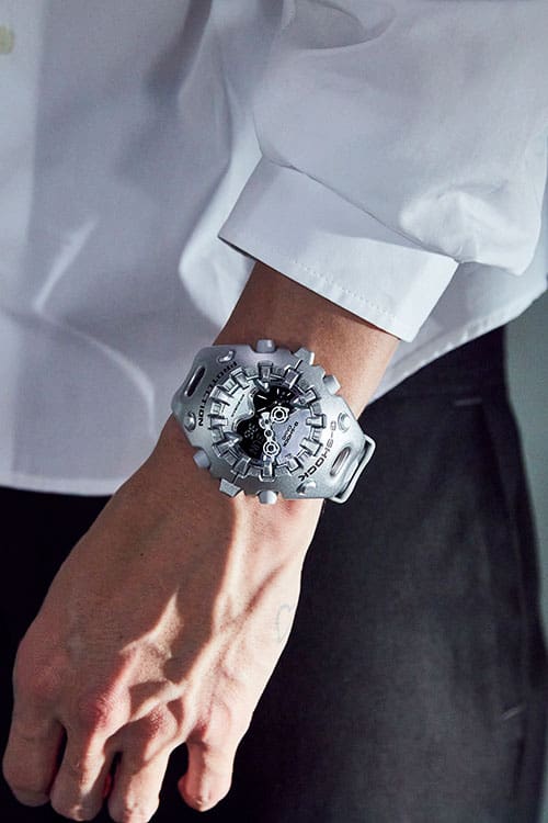 G-Shock Fashion Photo, Model wearing GA-V01-8A silver analog digital watch