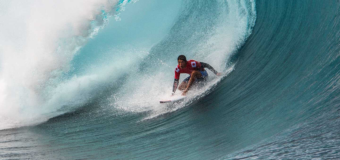 Kanoa Igarashi surfing a wave