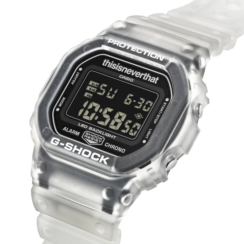Mẫu G-SHOCK trong suốt hợp tác với thisisneverthat