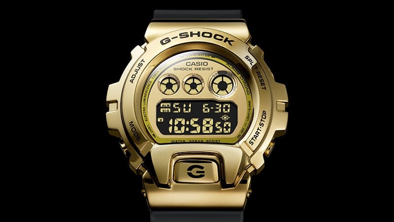 Die goldfarbene Casio G-Shock GM-6900G-9 Armbanduhr mit digitalem Zifferblatt