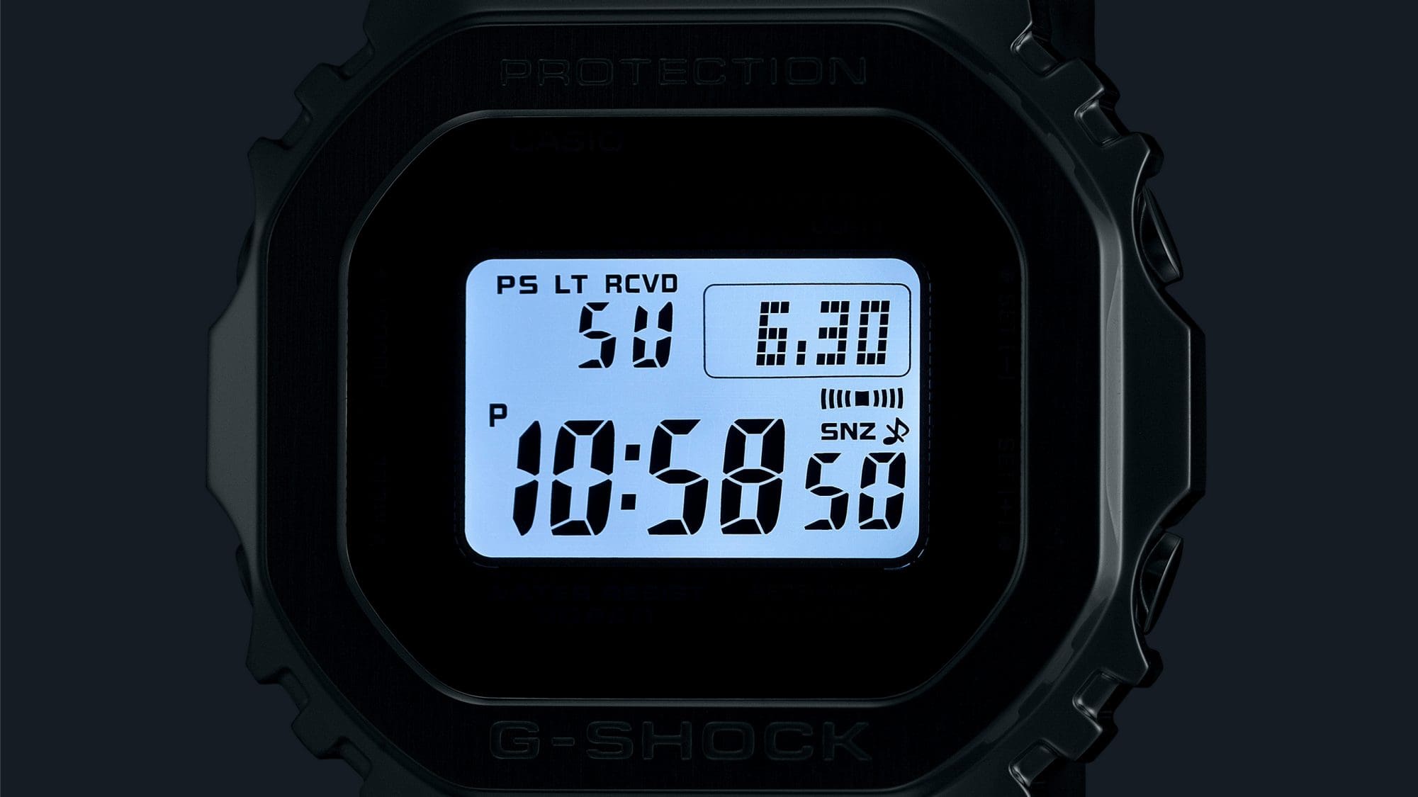 Beleuchtetes Digital-Display im Dunkeln