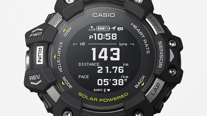 Großaufnahme auf Lünette und Display der Casio G-Squad GBD-H1000-1A7 Sportuhr