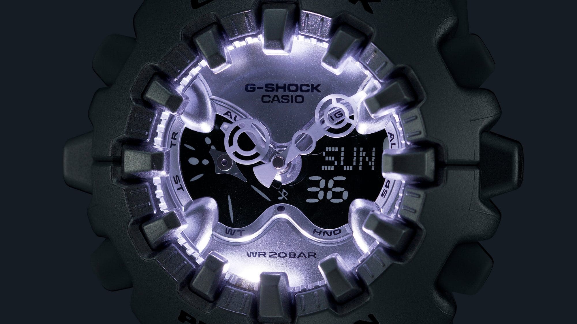 LED-Licht im Display der silbernen GA-V01