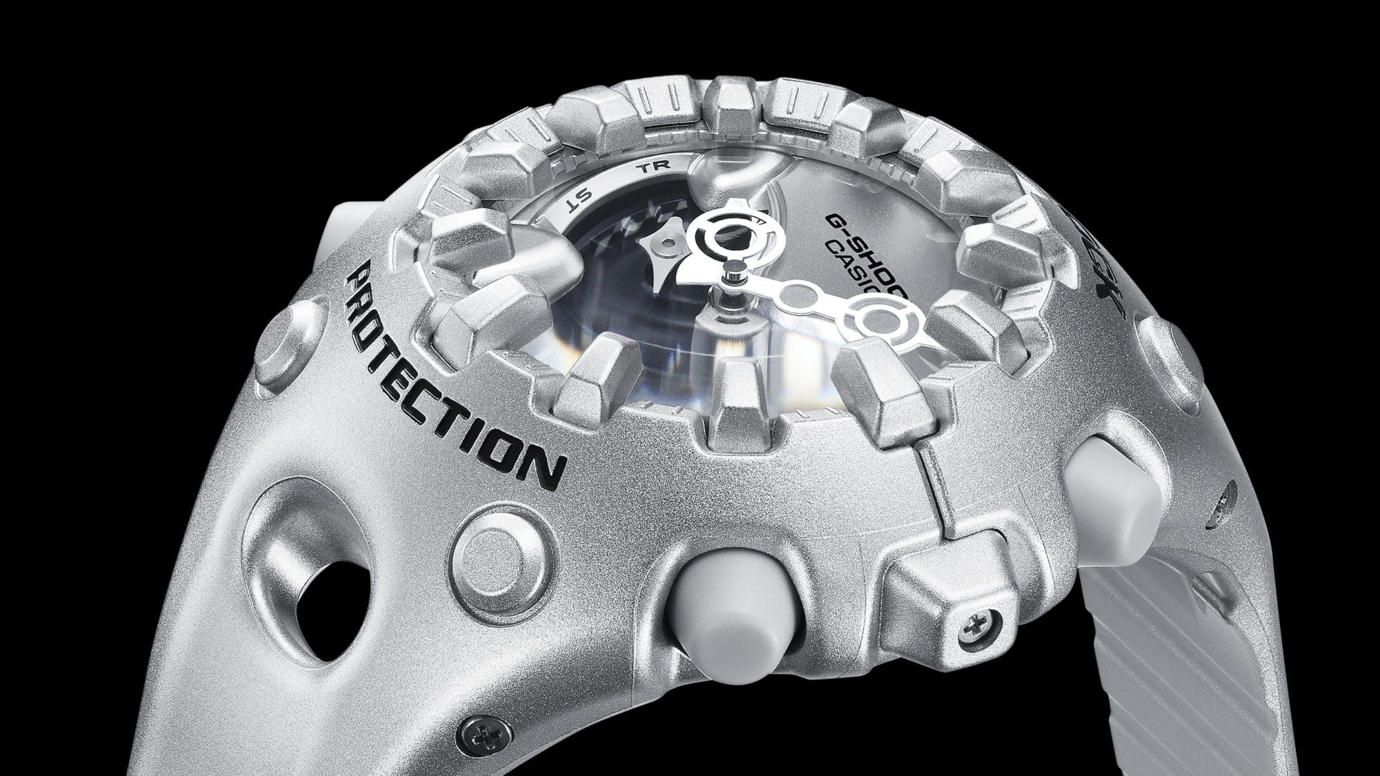 Seitenansicht der stacheligen GA-V01-Armbanduhr in Silber