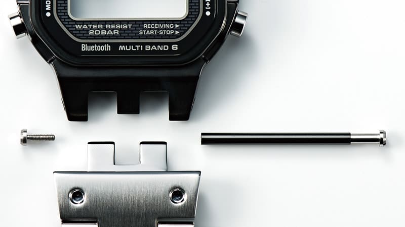 The individual elements of the band connection