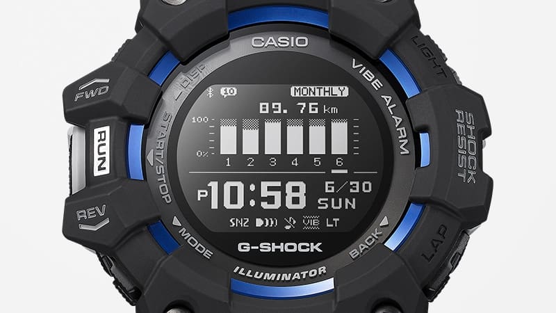 The high-contrast display of the GBD-100-1A7 running watch – for good readability in all light conditions