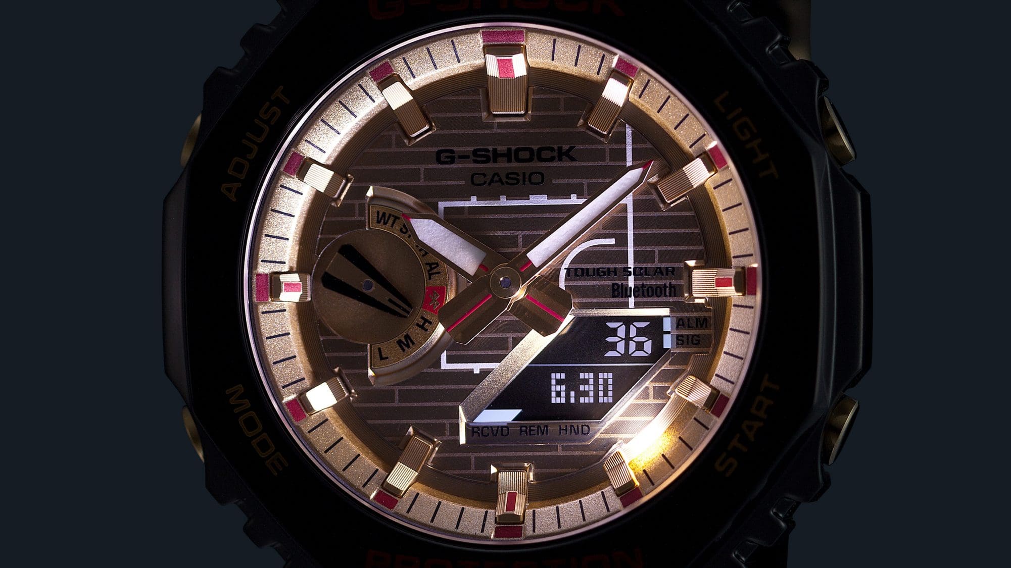 Super Illuminator (high-brightness double LED light) for maintaining watch readability in the dark