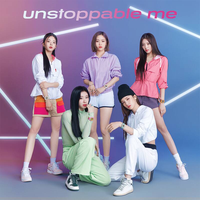 Unstoppable me, group of ITZY band members