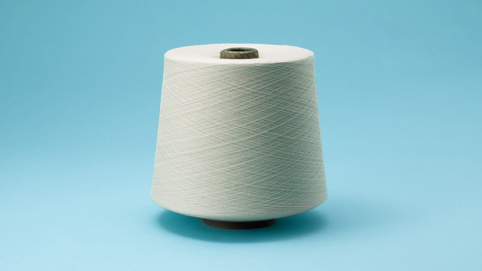 Band material ensures a comfortable fit