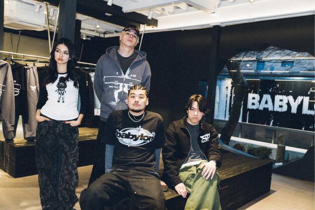 Una foto de los miembros de Babylon TYO