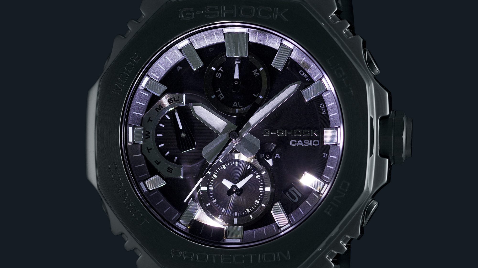 Super Illuminator (luz LED de alto brillo) para mantener la legibilidad del reloj en la oscuridad