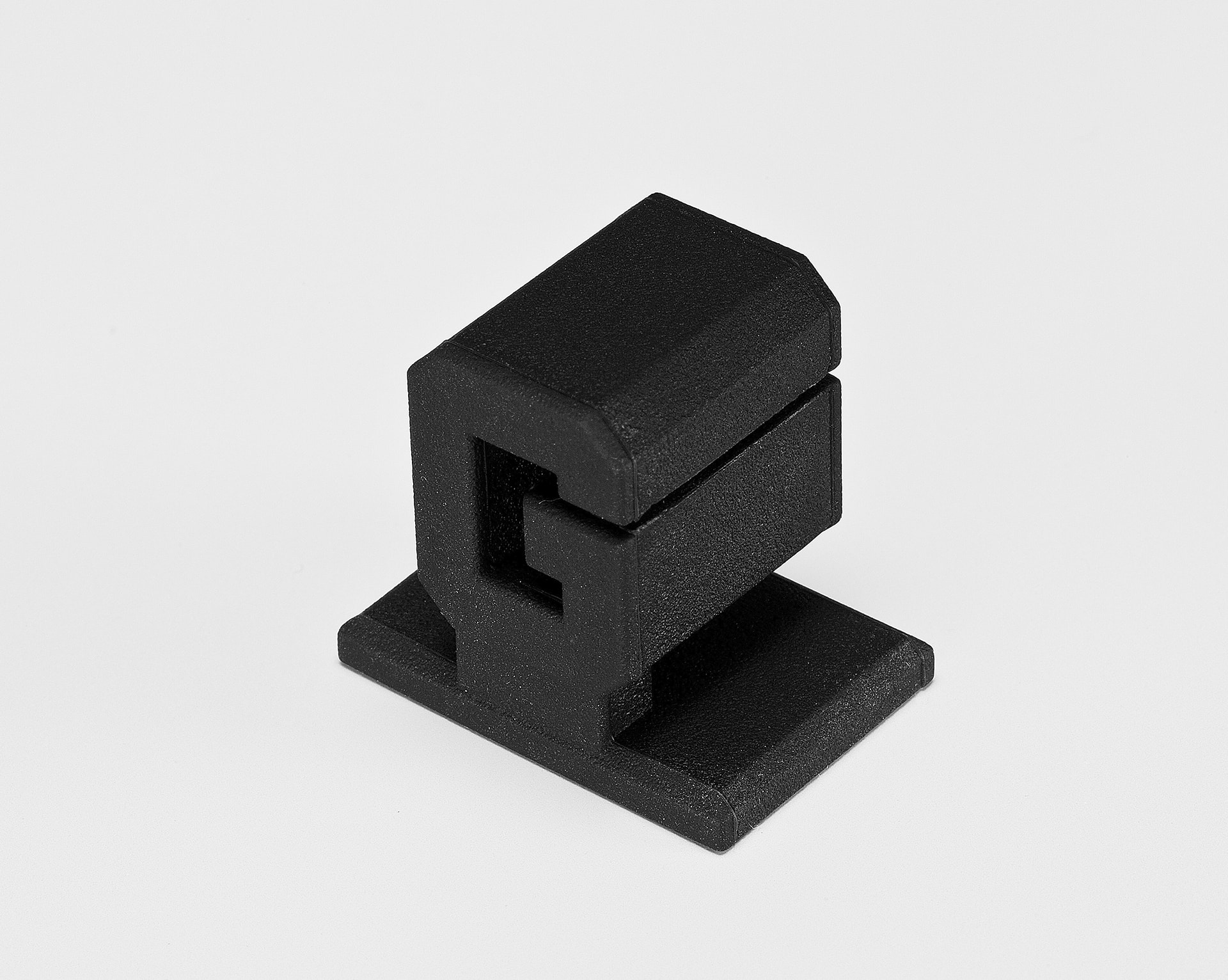 Una foto del soporte para pantalla del DWN-5600