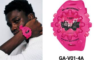 Una modelo mira a la cámara y se toca el cuello, llevando en la muñeca el GA-V01 de color rosa brillante con esfera analógica; a la derecha se puede ver una imagen de producto del reloj. La imagen enlaza con la página del producto.
