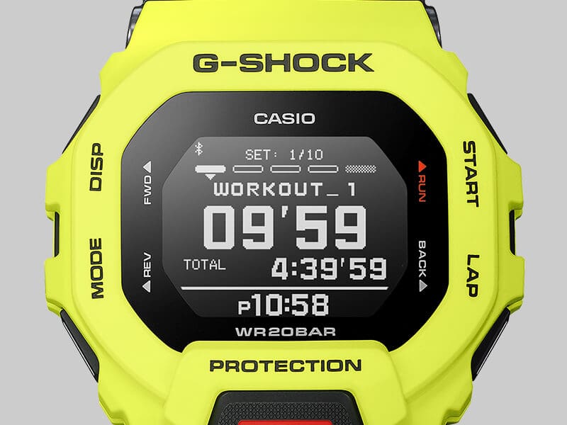 Écran de la montre de course GBD-200-9 affichant le minuteur à intervalles
