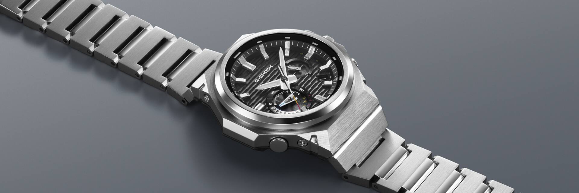 GST-B1000의 미니멀한 디자인을 담은 이미지 사진