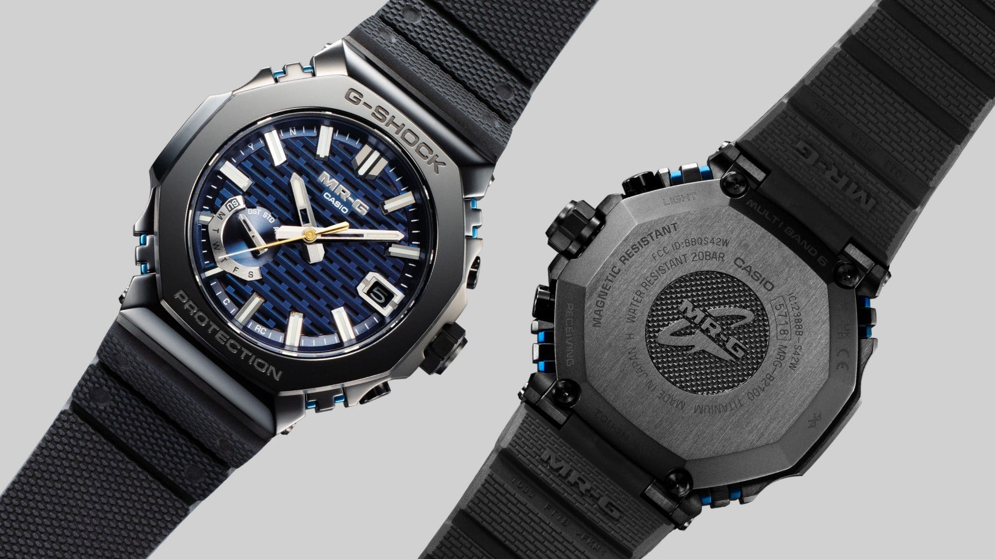 Parte frontal e traseira do MRG-B2100R-2A com bracelete Durasoft preta e caixa totalmente em metal preto
