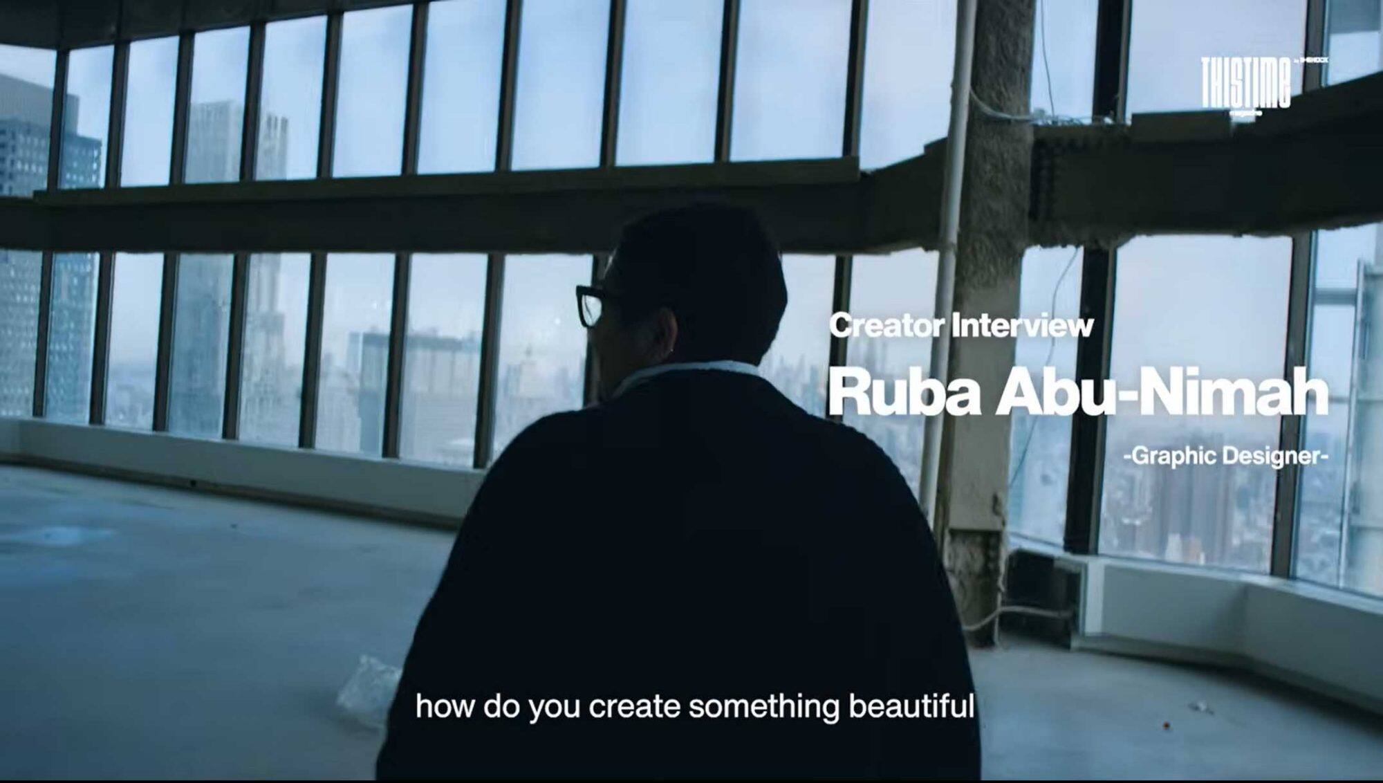 Hình thu nhỏ video giới thiệu nhà thiết kế đồ họa Ruba Abu-Nimah đang thảo luận về quá trình sáng tạo của cô.
